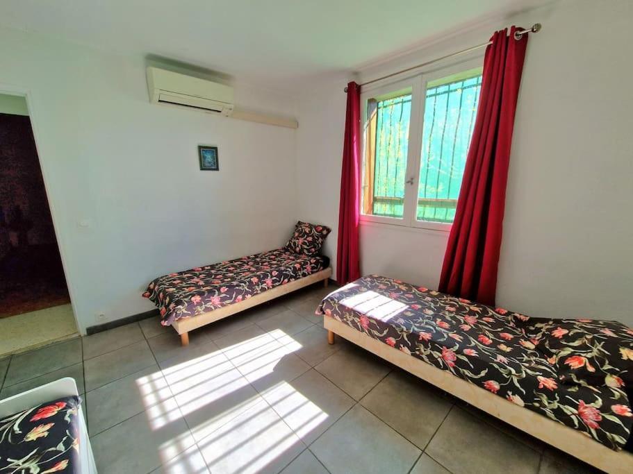 Villa Marseille Dans Les Hauteurs ภายนอก รูปภาพ